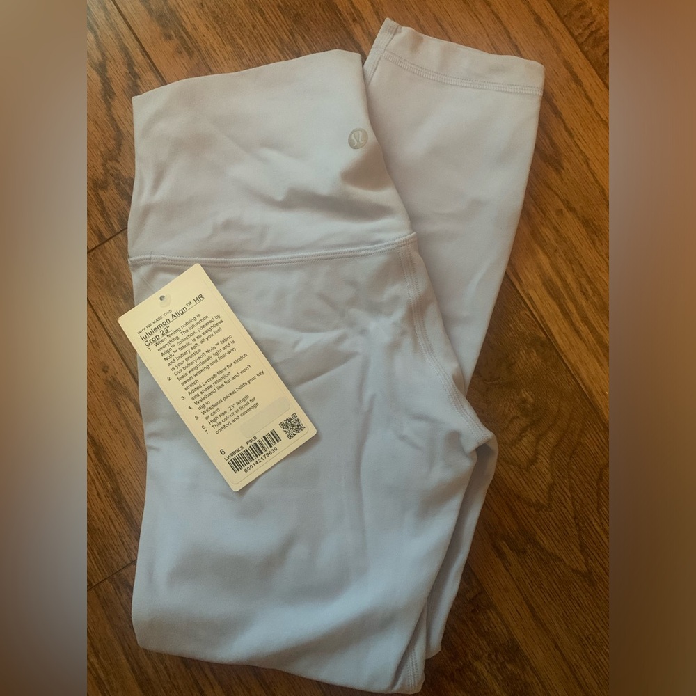 NWT Lululemon Align 23” legging size 6 pastel blue